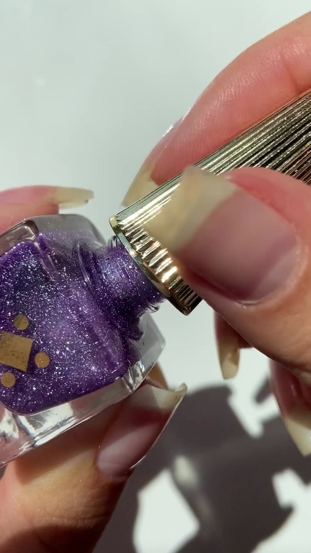 cute but psycho purple swatch